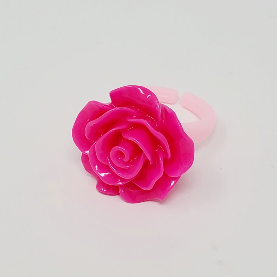 Plastic on sale flower ring